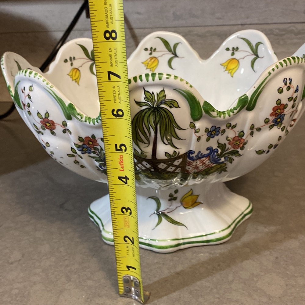 Ceramic floral bowl